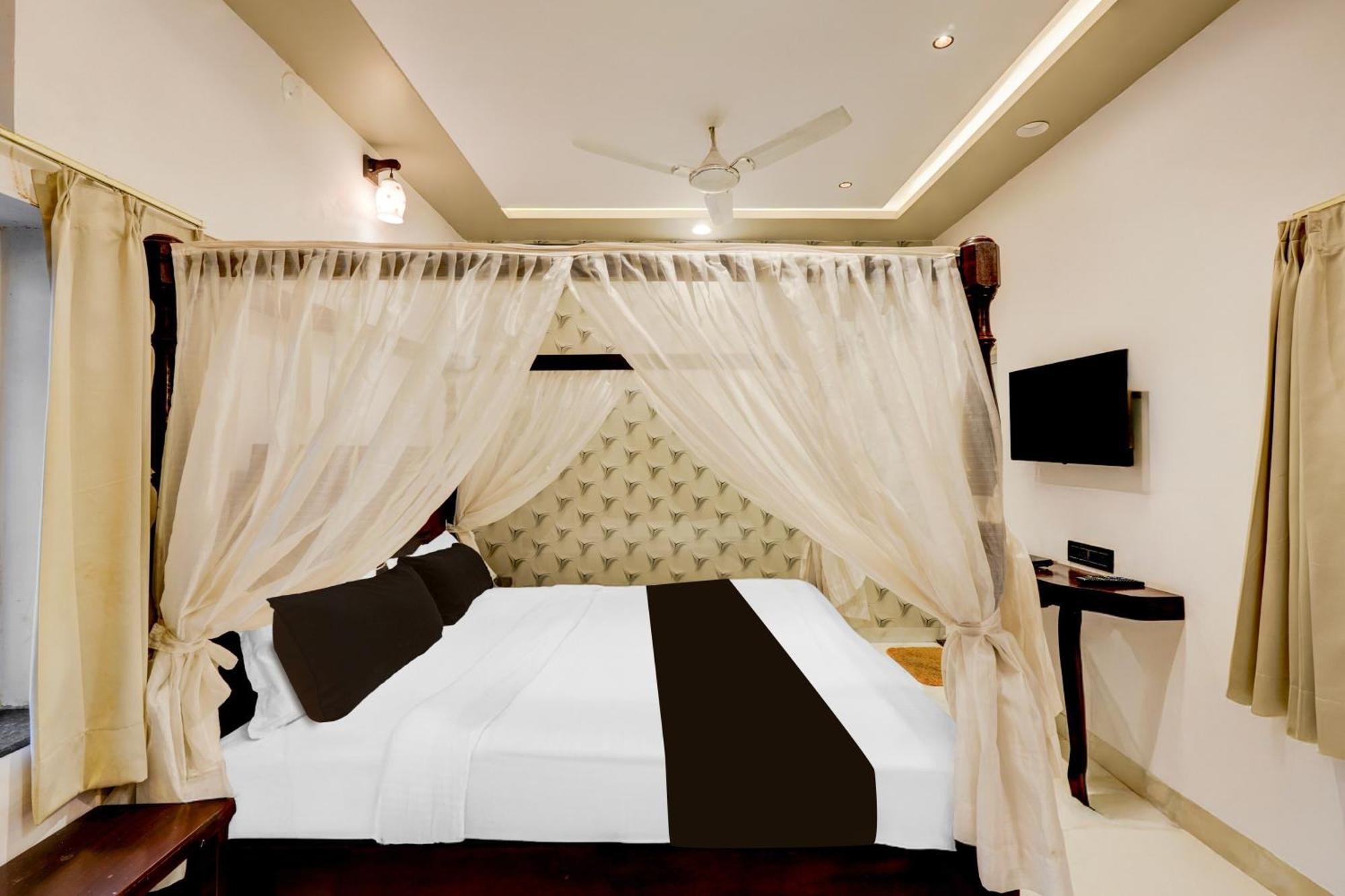 O N Hill View 3* Udaipur