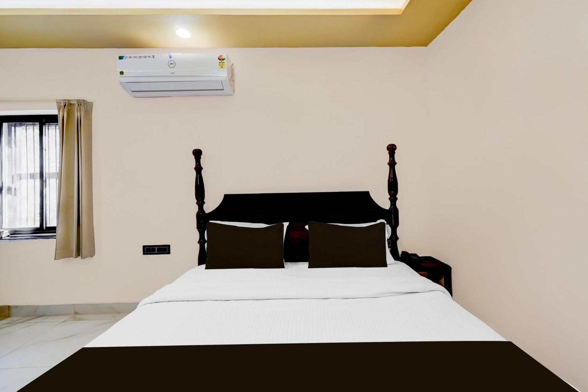 O N Hill View Hotel 3*